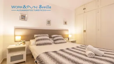 Sevilla içinde 3 yatak odalı konaklama