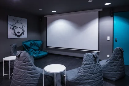 Studio in residence at Adalbertstraße 44, image 3 of 5