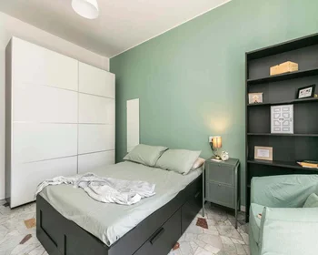 Privatzimmer in der Via Francesco Primaticcio, 182, 20147 Milano MI, Italy, bild 2 von 30