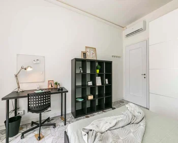 Privatzimmer in der Via Francesco Primaticcio, 182, 20147 Milano MI, Italy, bild 6 von 30