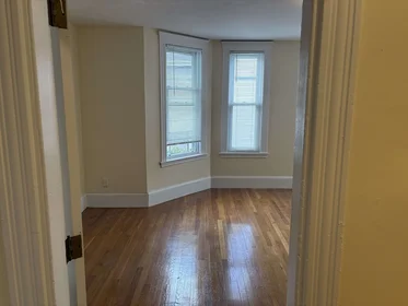 Alojamiento entero en residencia en 3, Bowdoin Ave., Unit 2, Dorchester, Boston, MA, 02121, imagen 20 de 26