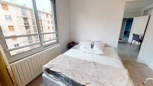 Özel oda konumu Rue de Bellevue, Montchapet, 2 10 görüntüsü
