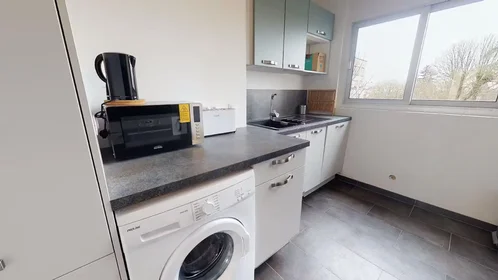 Özel oda konumu Rue de Bellevue, Montchapet, 8 10 görüntüsü