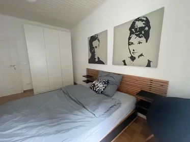 Prywatny pokój Krefelder Straße, Innenstadt, obraz 9 10