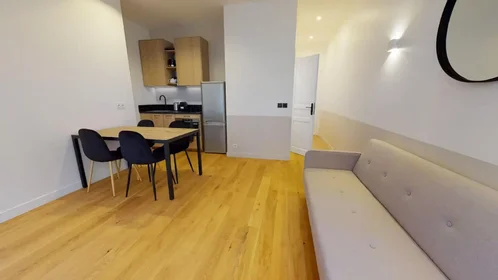 Appartamento intero in Rue Tupin, 2nd Arrondissement, immagine 9 di 10