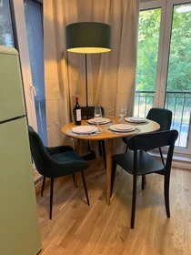 Private room at Geschwister-Scholl-Straße, image 2 of 22