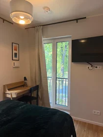 Private room at Geschwister-Scholl-Straße, image 11 of 22