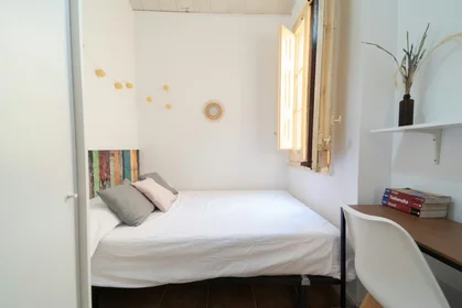 Prywatny pokój Carrer de Santa Anna, El Gòtic, obraz 1 10