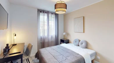 Habitación privada en 31 Rue Descroizilles, 76000 Rouen, France, imagen 1 de 7
