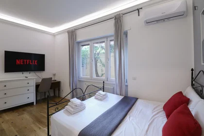 Habitación privada en Via Casilina, imagen 1 de 10