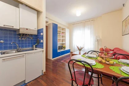 Logement entier à Via Ambrogio Traversari, image 12 de 21