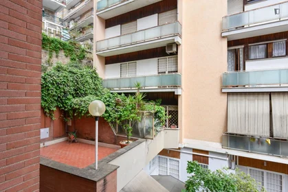 Logement entier à Via Ambrogio Traversari, image 5 de 21