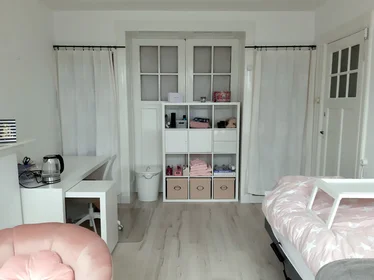Private room at Oostzeedijk, image 1 of 2