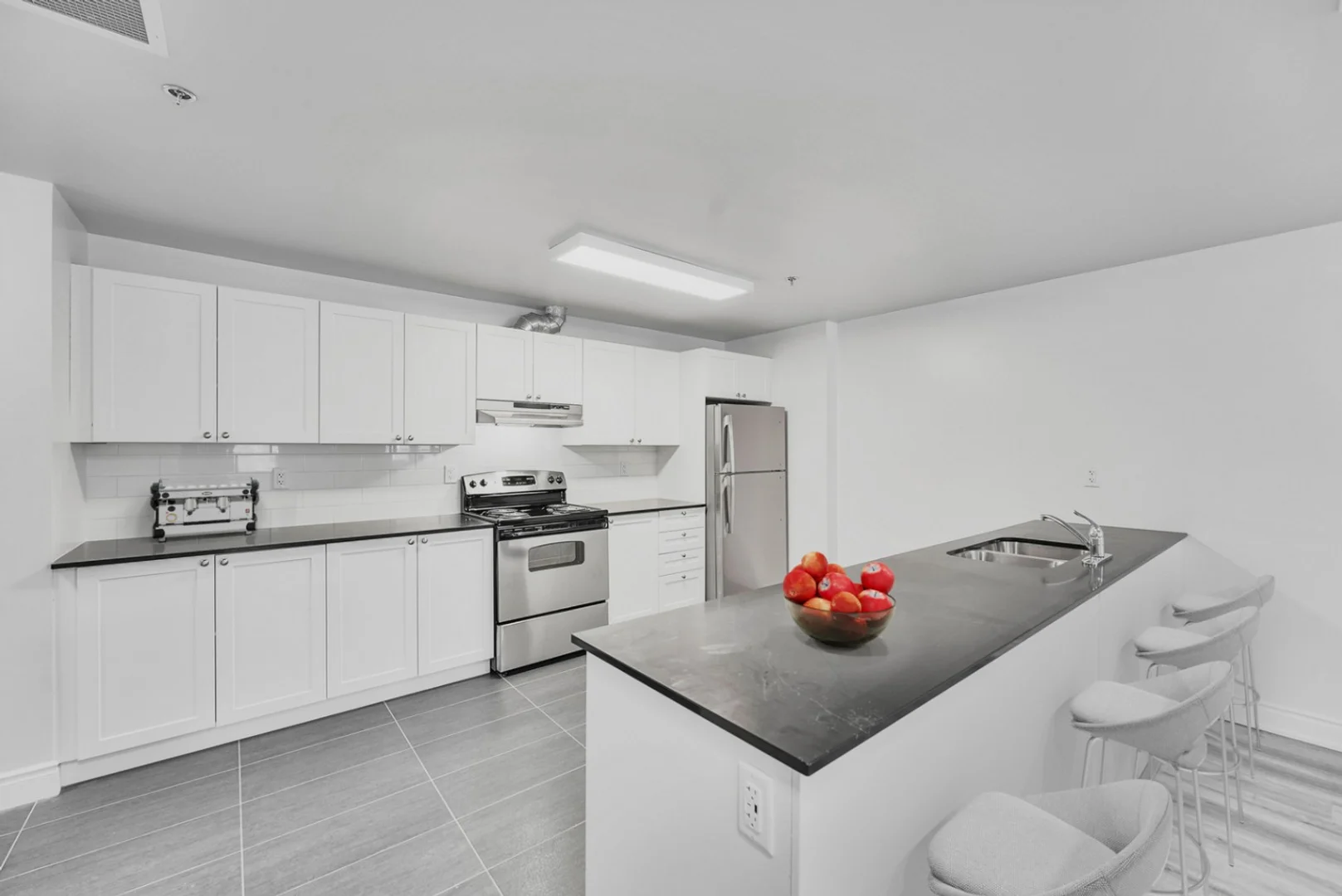 205 Oxford St E, London, ON N6A 5G6, Canada 