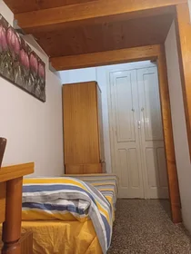 Toda a acomodação em Via Costituzione, Villanova, imagem 1 de 10