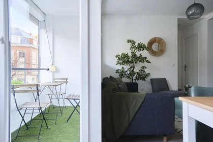 Privatzimmer in der Rue Vieille Poissonnerie, 59300 Valenciennes, France, bild 16 von 17