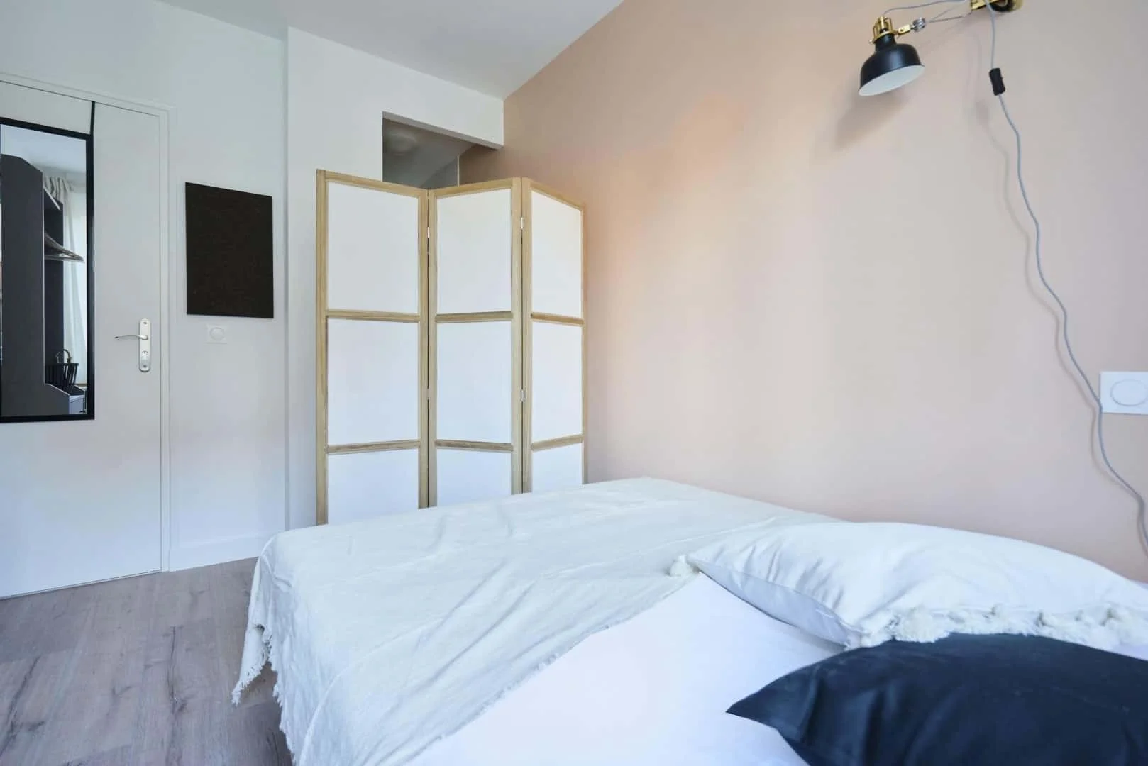 Komfortables und geräumiges Studentenzimmer in 