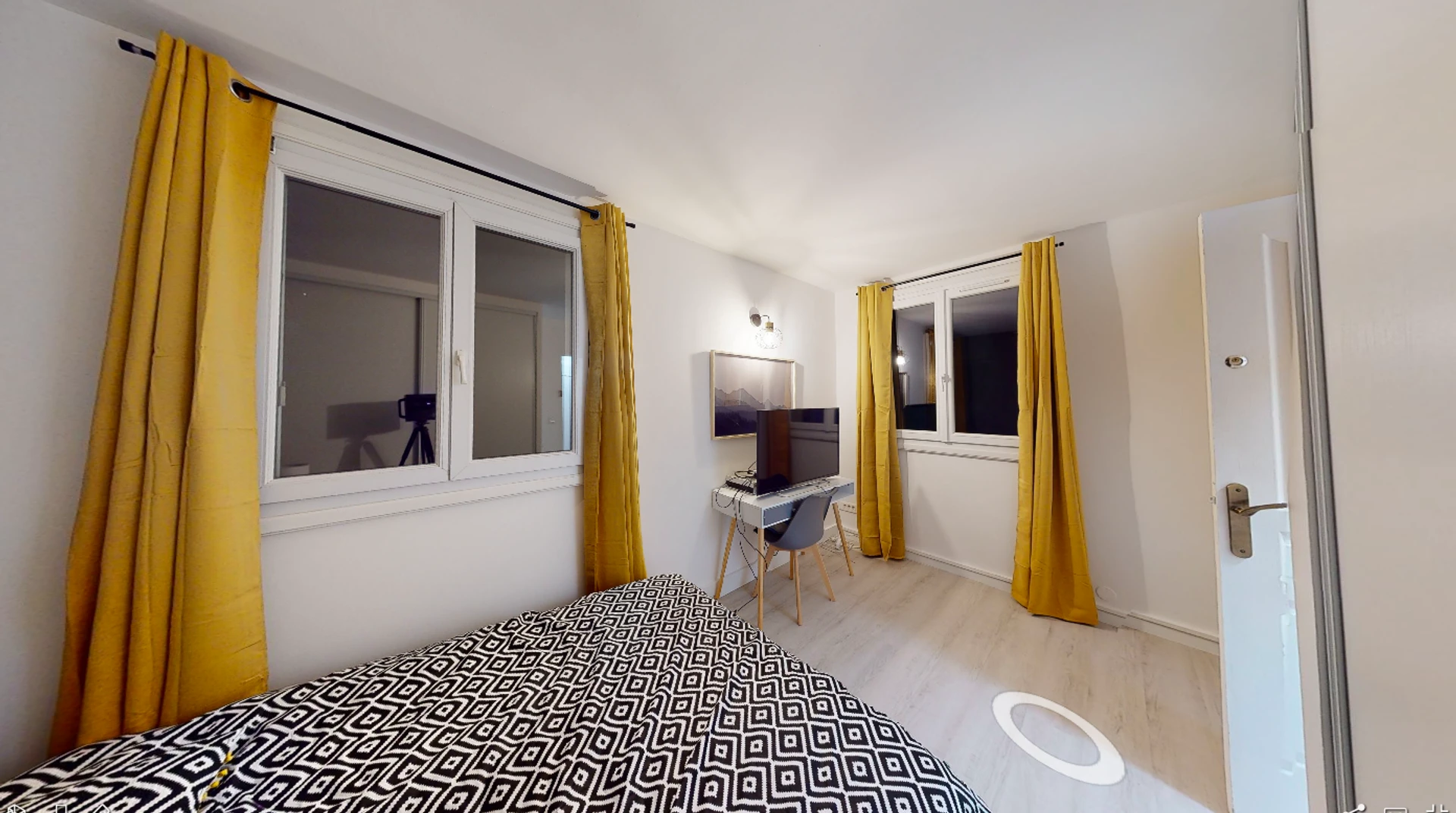 Montpellier de çift kişilik yataklı kiralık oda