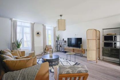 Stanza privata in 15 Pl. Nouvelle Aventure, 59000 Lille, France, immagine 12 di 22