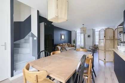 Stanza privata in 15 Pl. Nouvelle Aventure, 59000 Lille, France, immagine 14 di 22
