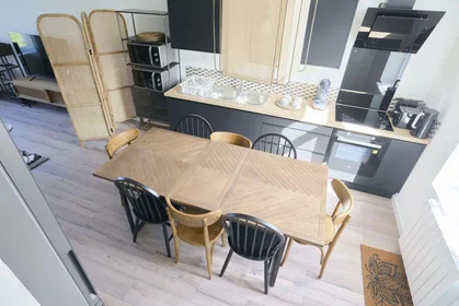Stanza privata in 15 Pl. Nouvelle Aventure, 59000 Lille, France, immagine 16 di 22