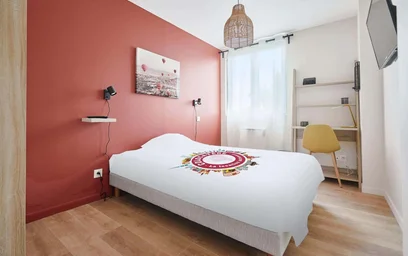 Privatzimmer in der 6 Av. des Martyrs de la Résistance, 10000 Troyes, France, bild 2 von 24