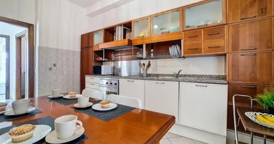 Stanza privata in Via Arrigo Boito, immagine 9 di 14