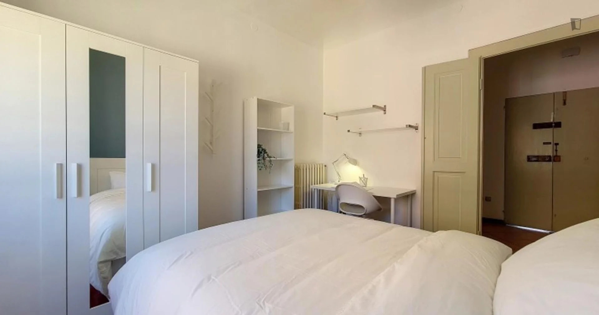 Chambre d'étudiant économique avec emplacement pratique dans 