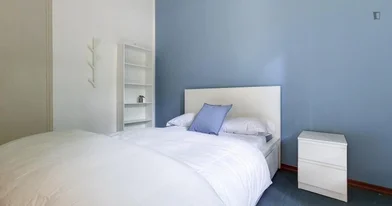 Quarto privado em VIA Renato Serra, imagem 2 de 10