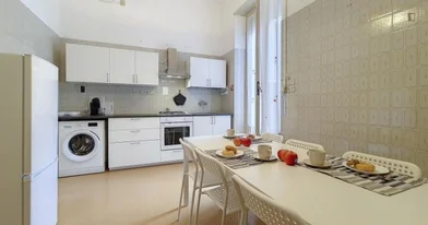 Quarto privado em VIA Renato Serra, imagem 7 de 12