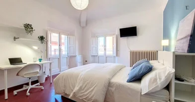 Stanza privata in CORSO GARIBALDI, immagine 3 di 13