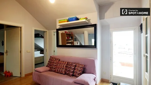 Dairenin tamamı konumu Calle del Alamo, 2 19 görüntüsü