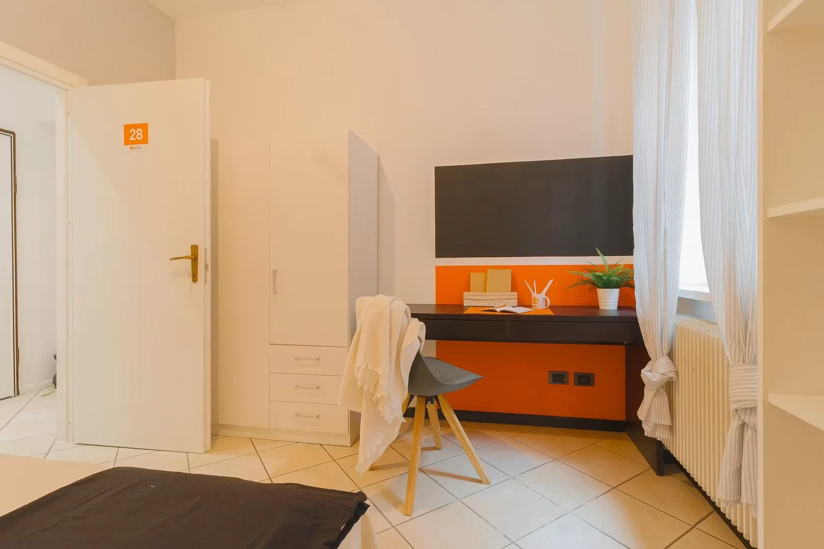 Chambre d'étudiant bon marché à proximité du campus dans 