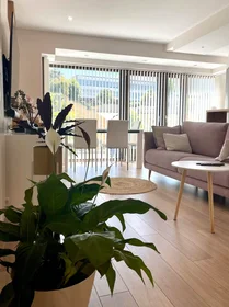 Logement entier à Avenida de Rosalía de Castro, , image 1 de 10