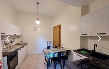 Chambre privée à Via della Repubblica, , image 2 de 5