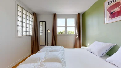 Private room at  1 rue Vallon, Noisy-le-Grand 93160 FR, image 2 of 9