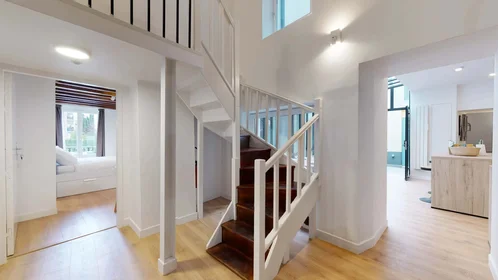 Özel oda konumu 12 rue Mot, Fontenay - sous - Bois Fontenay-sous-Bois 94120 FR, 5 22 görüntüsü