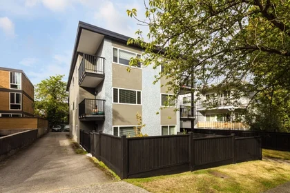 Apartamento inteiro em residência em W 8th Ave, Vancouver, BC V6J 1W2, Canada, imagem 23 de 49