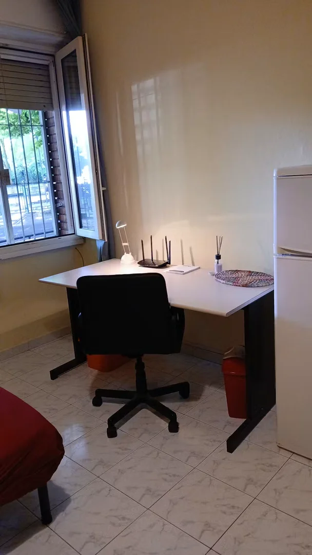 Student-friendly room in  with modern amenities