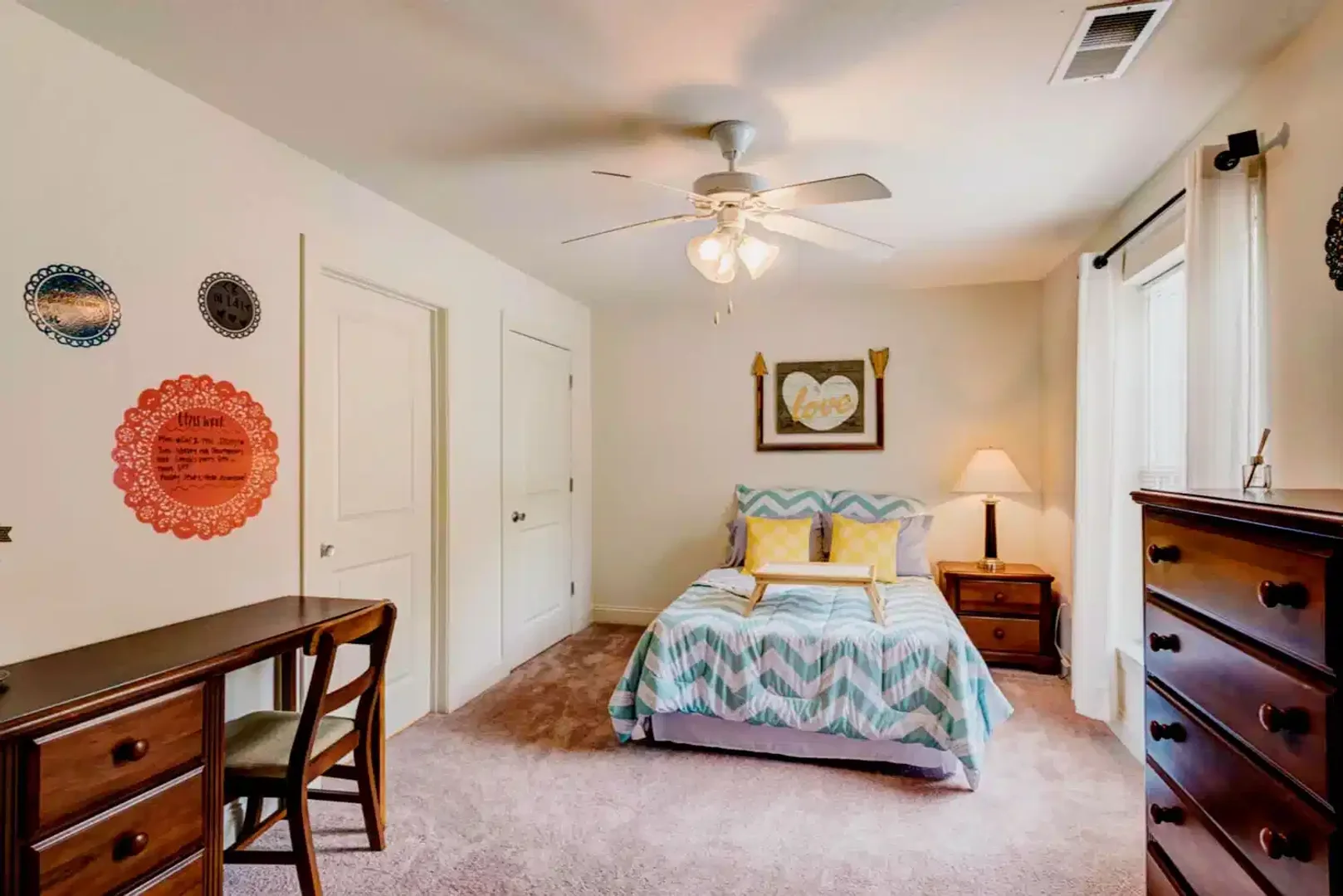 Habitación en apartamento estudiantil en alquiler en , completamente amueblado