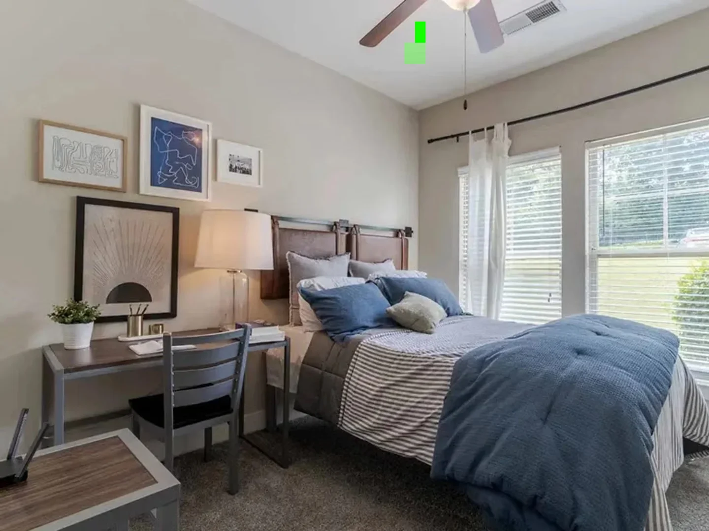 Habitación estudiantil amplia y cómoda en 