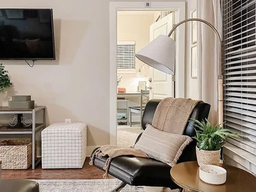 Quarto privado em Monument Hill Road, imagem 2 de 39