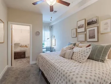Quarto privado em Monument Hill Road, imagem 14 de 39