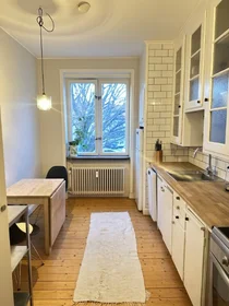 Stanza privata in Spånehusvägen 43, immagine 1 di 10