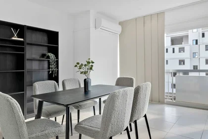 Logement entier à Romanou, image 6 de 15