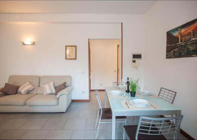 Helles Privatzimmer in Limoges