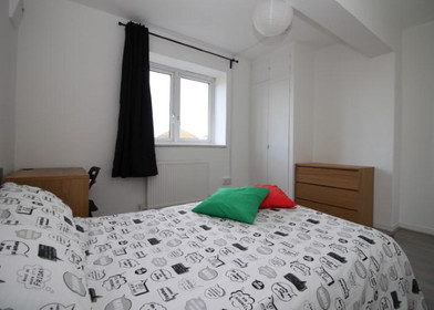 Accommodation with 3 bedrooms in Manchester