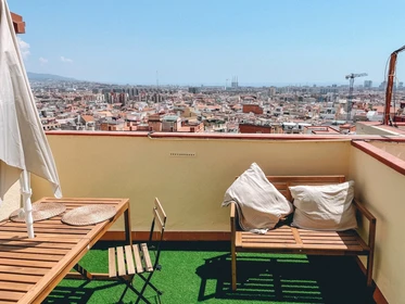 Apartamento entero totalmente amueblado  en Barcelona