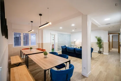 Quarto privado em C. de Bravo Murillo, imagem 20 de 49