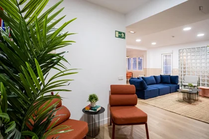 Quarto privado em C. de Bravo Murillo, imagem 17 de 49